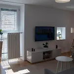 Sunnyside Apartment In The City Center