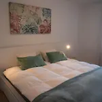 Sunnyside Apartment In The City Center